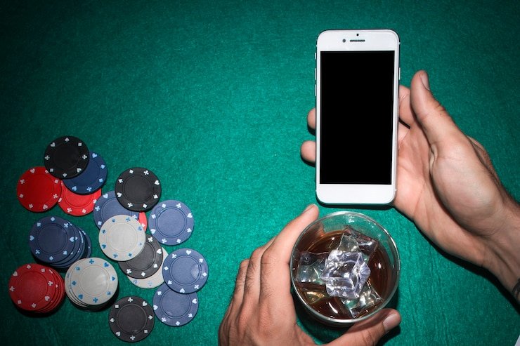 sstoto slot game tiles with daily bonus badges